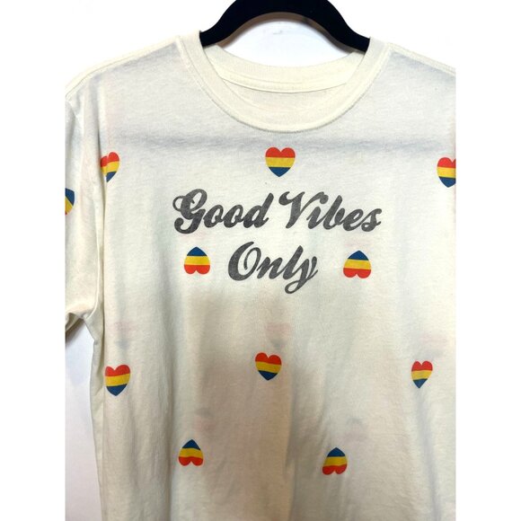 Mighty Fine Good Vibes Only Rainbow Heart Short Sleeve Tee Large - Picture 4 of 5